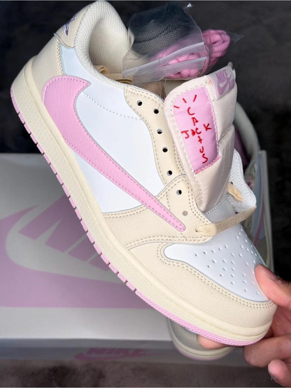 Nike Women’s Low-Top Sneakers - Pink & Cream